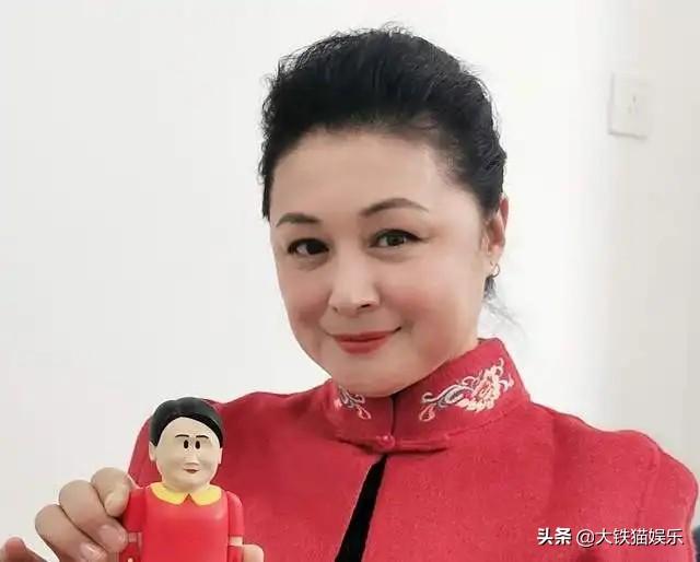 黄海冰饰演的唐僧,吴健饰演的乔灵儿,马雅舒饰演的白莲花,涓子饰演的