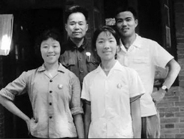 1978年李云龙原型逝世，离婚惊动中央，临终遗言：不让前妻来葬礼