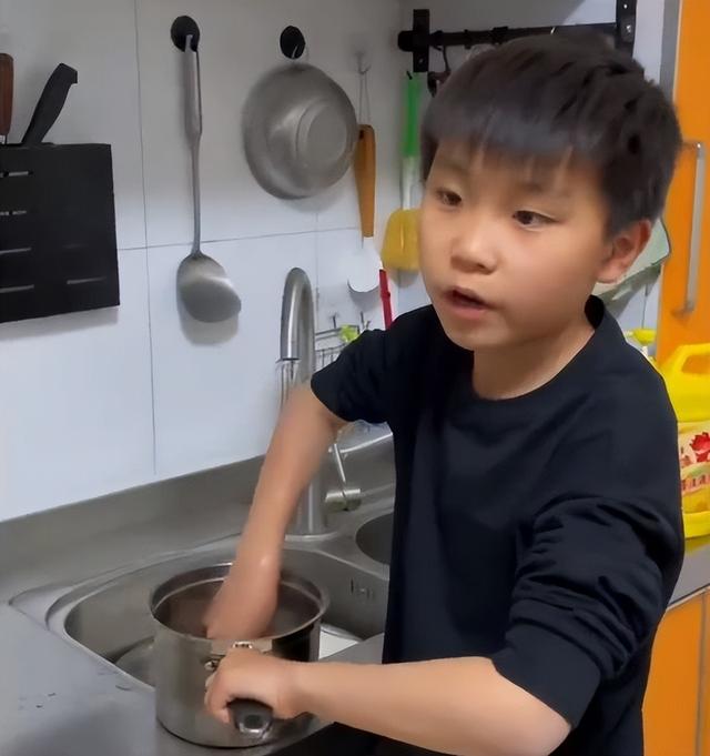 同心战役爱不停歇 牵手母爱情满临川