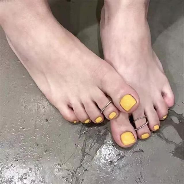 夏日脚趾纯色美甲