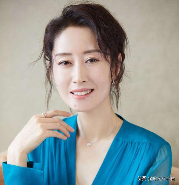 长着一张演员脸，演技却一言难尽，这5位内地女演员个个都被高估
