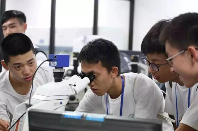 取消“普职分流”的呼声越来越高，教育部正面回应，家长如愿了
