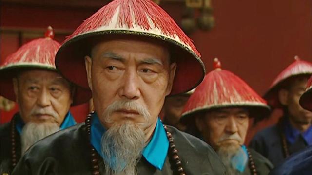 张廷玉历经了康雍乾三朝且配享太庙，为何乾隆最终却很不待见他？