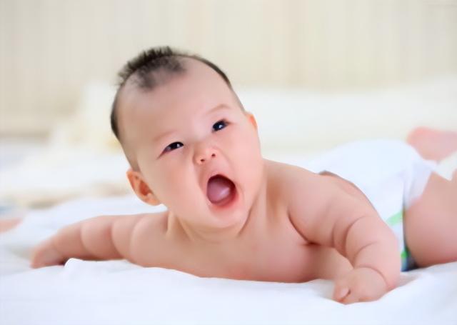《9个月宝宝9个月宝宝发育标准》