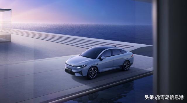 新能源汽车电池在车底，遇到暴雨积水怎么办？纯电车比想象中省心