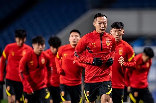 2-0，2连胜！U23国足又赢了，爆冷前中超冠军，目标打服日韩夺冠