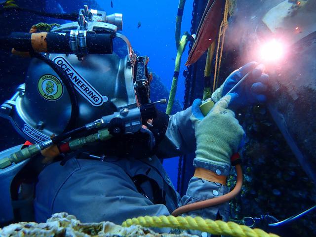 为何还有人冒险饱和式潜水? 潜水员遇难事件 - 云知网