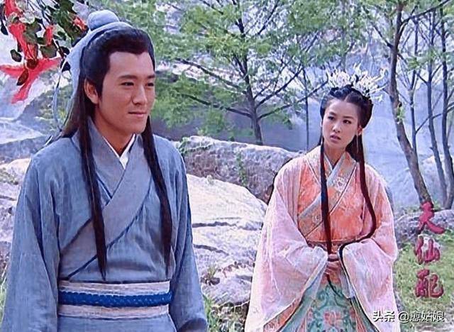 霍思燕和舒畅对比照片（霍思燕舒畅怎么长那么像）