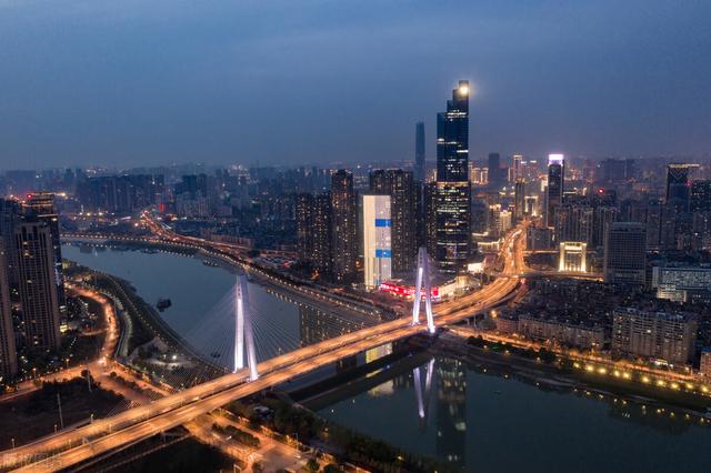 强烈建议中国石油集团总部迁往西安