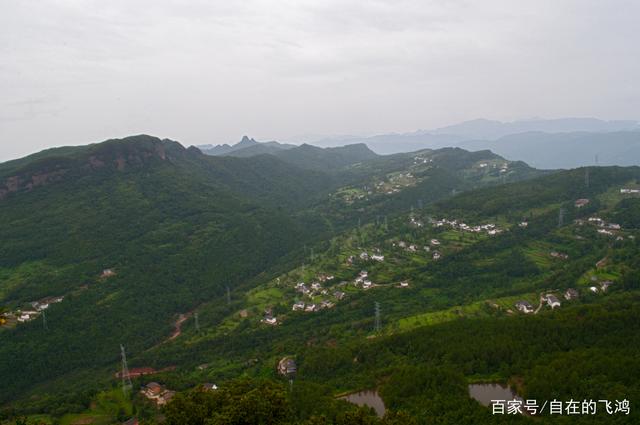 探訪三國古戰場，雨中登牛頭山，觀天下第一山水太極