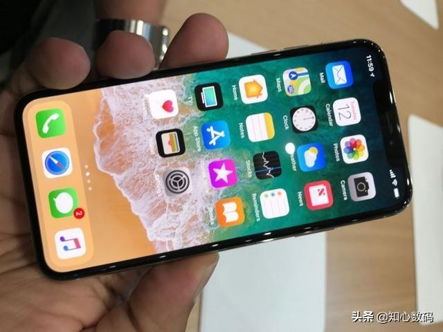 都说苹果耐用，4年前的iPhoneX，还能再战吗？