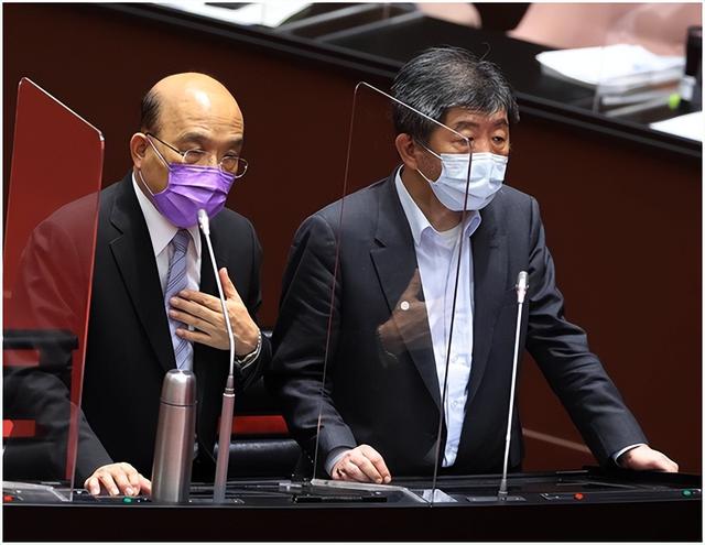 驻台专稿：蔡英文跳上第一线指挥防疫 陈建仁随时待命接替苏贞昌？