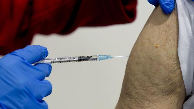 澳洲大量新冠疫苗被浪费，专家呼吁捐给发展中国家