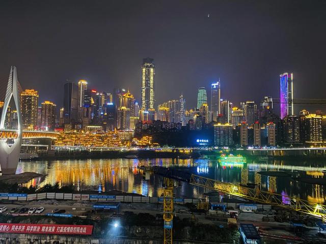 重庆好玩的地方有哪些地方周边(重庆情侣去玩的地方推荐)