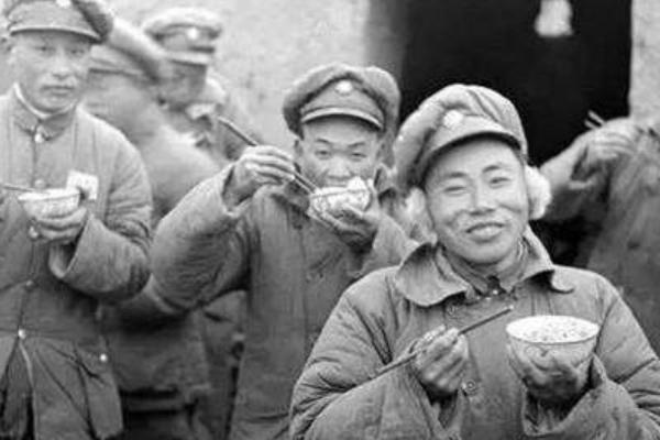 十九世纪志愿军战利品被盗，多番调查没有结果，61年却因意外破案