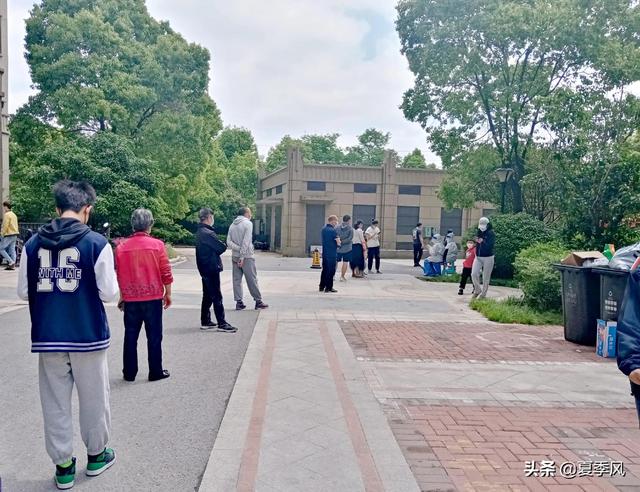 疫情对国家来说坚决不能躺平，对个人来说要怎么办？