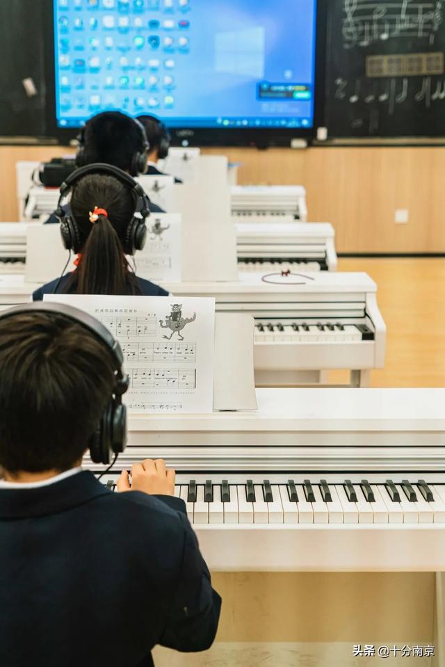 有没有行走学校(行走的学校)(图20)