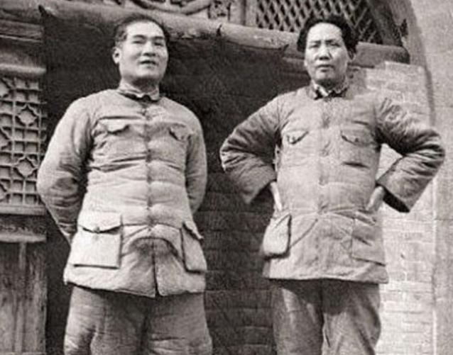 1979年对越反击战，邓小平为何不选刘伯承、粟裕，而认定许世友？