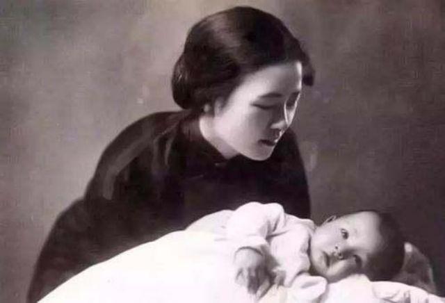 周如枚：丈夫落难时，她离婚带走儿子，婆婆林徽因曾对她评价颇高