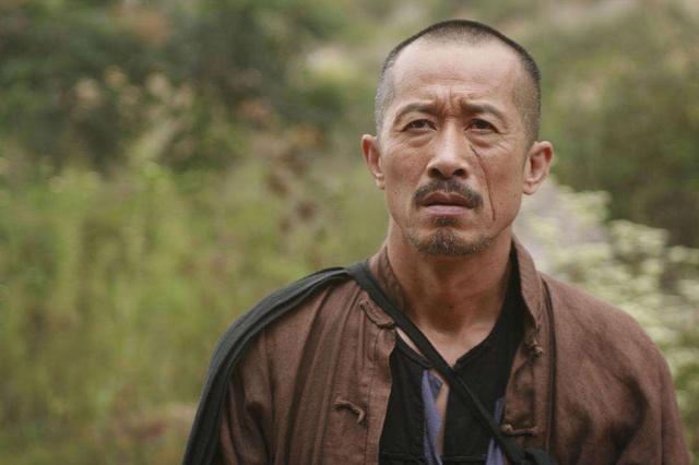 得悉陕南土匪被肃清后，老蒋又惊又怒，八次派飞机向陕南投放细菌