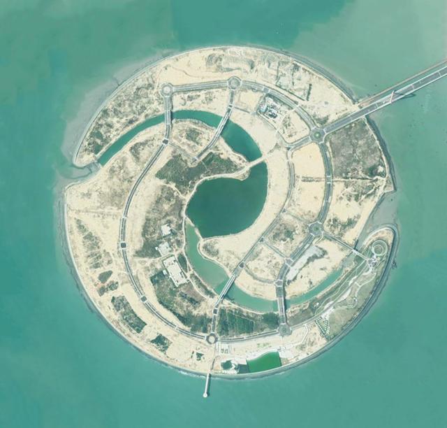 衛星視角 | 20211202地理人不可不知的對稱之美