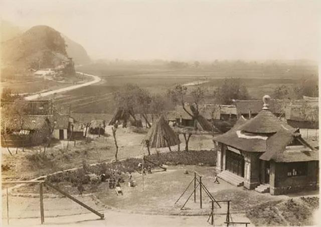 1959年邱行湘特赦后，进入鞋厂工作，对独子唯一要求：活着就行