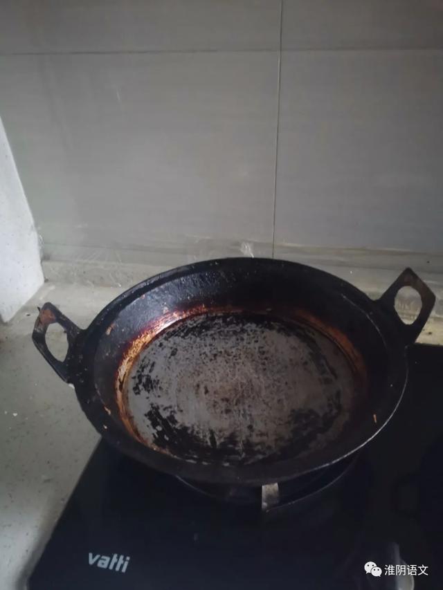 母亲的平底锅