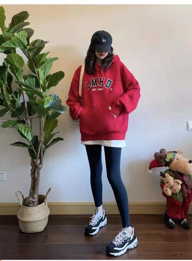 老爹鞋搭配什么类型的衣服(老爹鞋要搭配什么衣服穿)-锐牛沃德讯息网