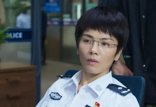 看似演技很好，一碰到实力派就被碾压，这些演员到底该怪谁？
