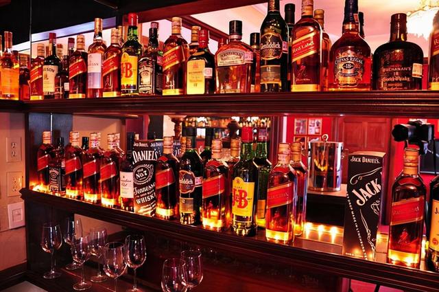 长期酗酒的人，戒酒一个月后，身体会有哪些“喜人”的变化？