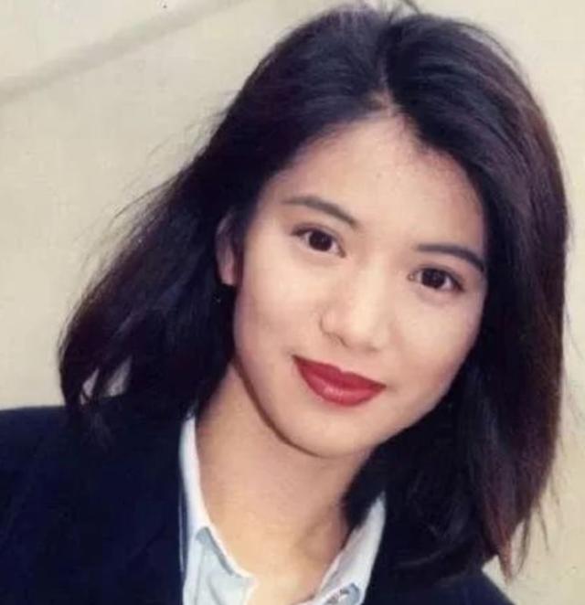 袁詠儀身為1990年的