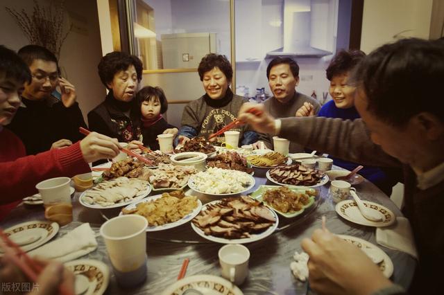 各地过年的风俗 各地过年的风俗（中国各地过年的风俗） 生活