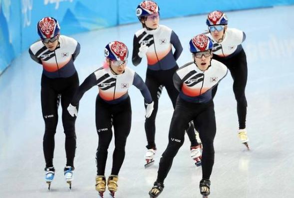 惹争议！韩国速滑名将12字发文称赞中国，遭韩国万条评论炮轰