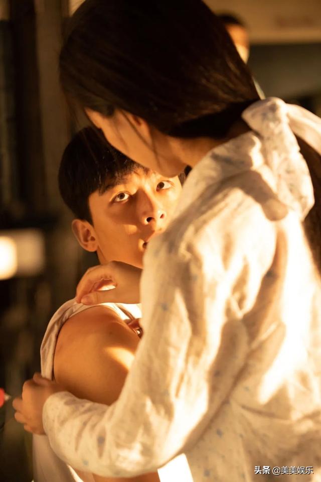 张晚意女朋友猴子鑫张晚意女友视角