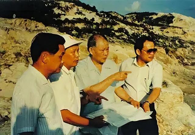 轮斗洗砂机转不动