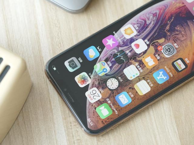 用了四年iPhone XS，如今换成2000元的安卓手机，没想到差距这么大