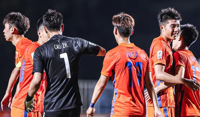 从0-7到0-0！中超拿下亚冠第1分，人民日报点名表扬，球迷点赞