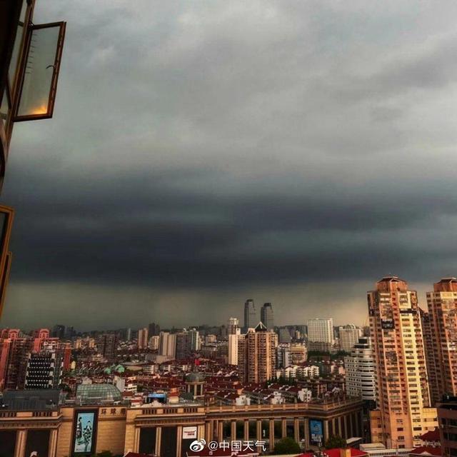 上海将迎11级大风雷暴冰雹，局部或有龙卷风灾害