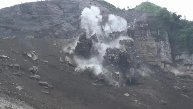 四川多地出现神秘巨响！窗户都被震碎，到底是什么原因导致的？