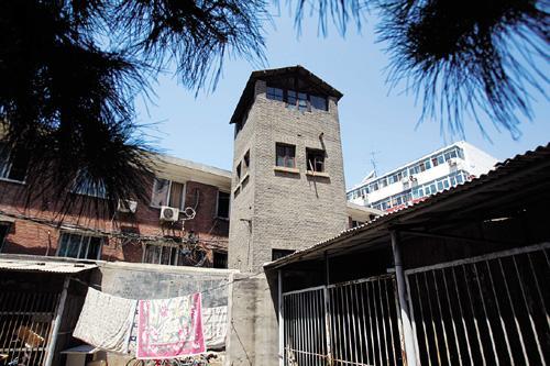 功德林杀猪：4个兵团8位将军围堵，军统特务操刀，猪差点儿跑了