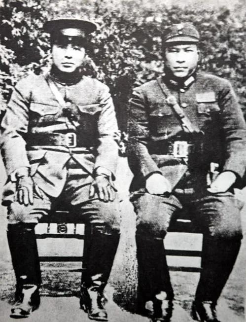 1960年，周总理秘密给张学良送去一封信，只有十六字，却蕴含深意