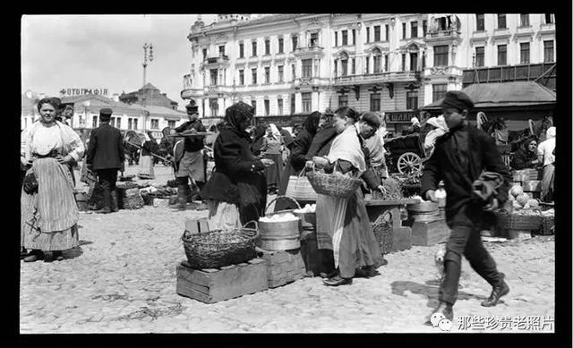 老照片：1909年繁华的莫斯科