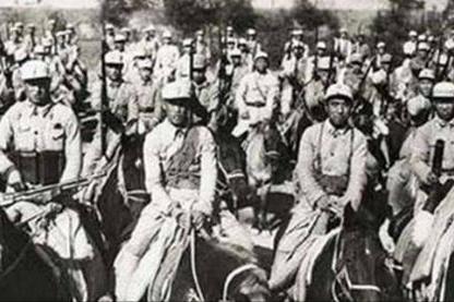 宁夏“土皇帝”马鸿逵：带8吨黄金逃亡美国，晚年厚颜无耻想回国
