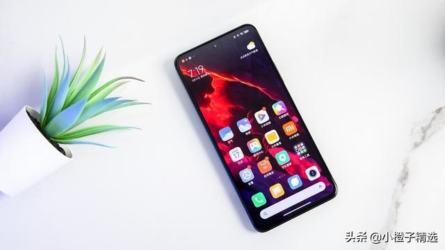 红米K50和K50Pro哪个更值得入手？评测结果：差距很大，请勿大意