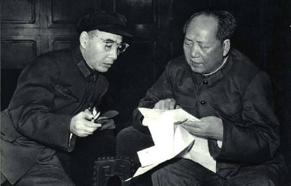 1949年叶剑英请吃饭，傅作义多喝了几杯，对林彪讲出自己的真心话