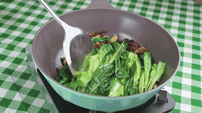 4月不吃肉，也要吃这菜！几毛钱一斤，补钙 利尿 防便秘