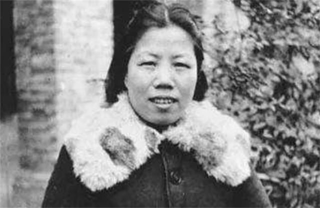 1951年，周恩来接到一封信，看完后批示：登报声明与表妹脱离关系