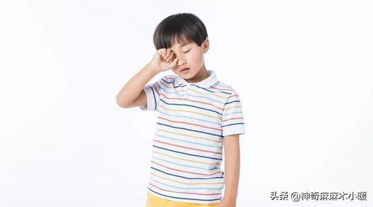 这些玩具正在小学生中流行，如果你家孩子在玩，家长要提高警惕了