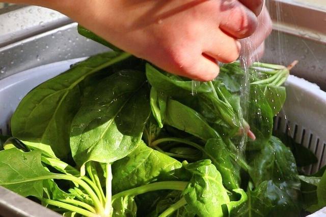 阳春三月，养肝“黄金期”，10食物要多吃，滋阴养肝，越吃越年轻