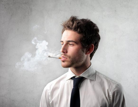 新生儿出产房后“第一抱”很重要：有两种人，关系再亲近也要拒绝